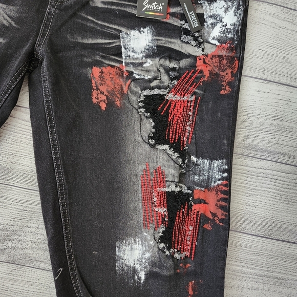 Black and Red Splatter Paint Distressed Men's Biker Shorts (Size 40 & 42) - Picture 3 of 15